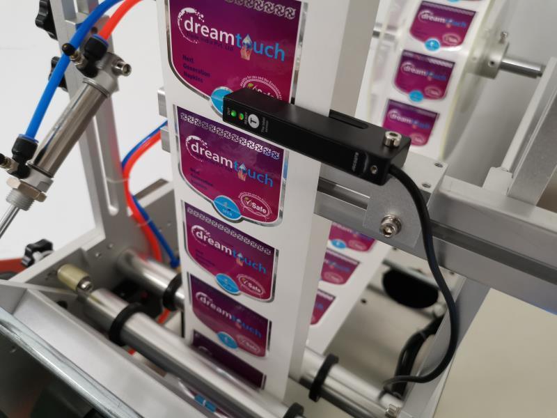 Fabricante profissional de rotulador de mesa compacto, rotulador completo ou parcial para indústrias alimentares/cosméticas